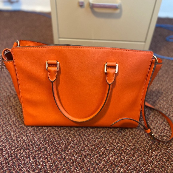 Michael Kors Bag - Picture 2 of 5